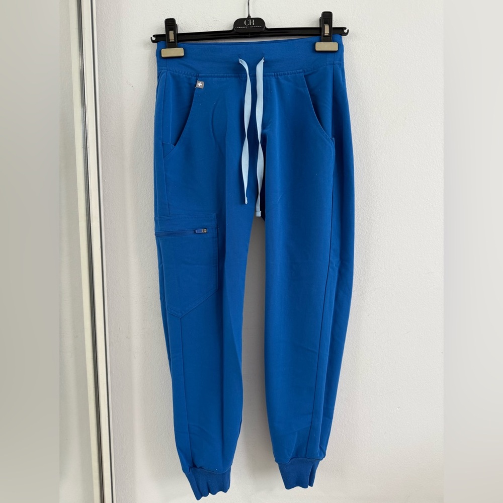 Figs Women’s Blue Jogger Pants
